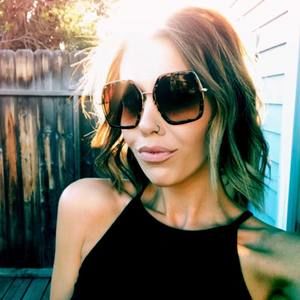 Meet your Posher, Hailey